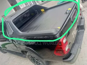 Hilux Boot Cover Manual