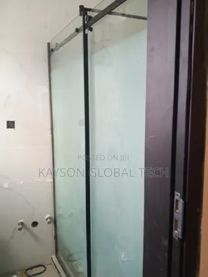 Quality Thick Cubicle Glass