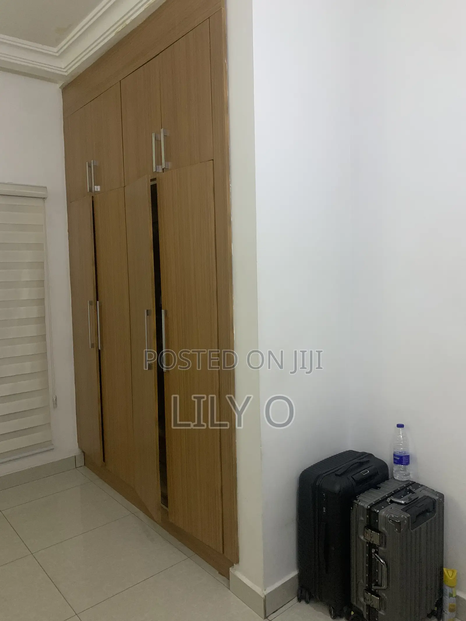 Female Shared Apartment