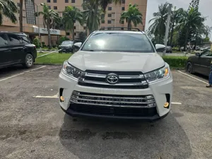 Toyota Highlander Limited Platinum V6 4x4 (3.5L 6cyl 6A) 2016 White