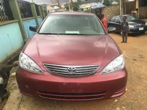 Toyota Camry 2004 Red