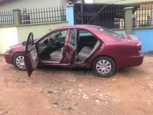 Toyota Camry 2004 Red