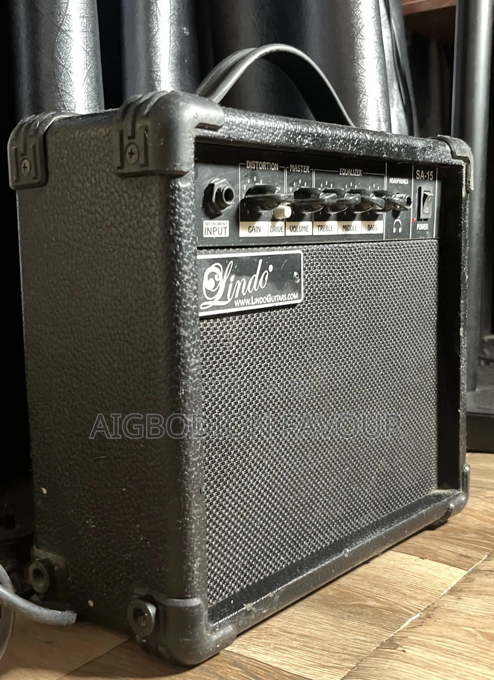 Small Guitar Amplifier/Combo