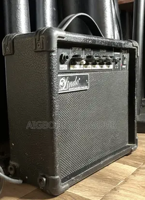 Small Guitar Amplifier/Combo