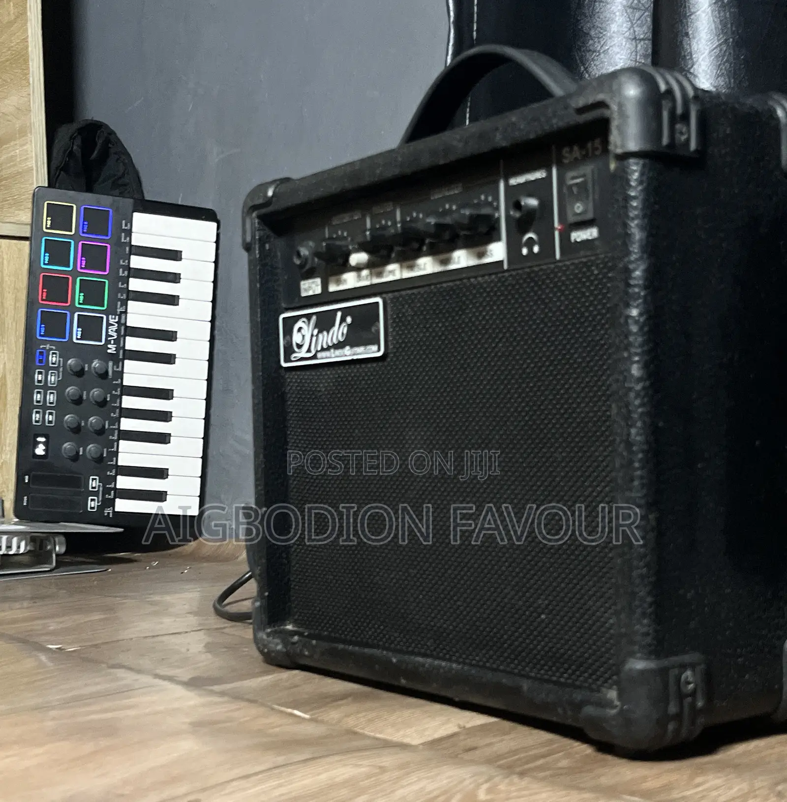 Small Guitar Amplifier/Combo
