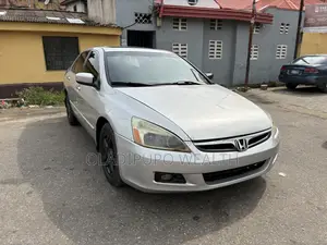 Honda Accord 2007 Silver