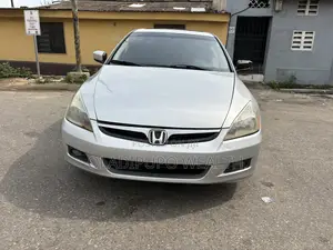 Honda Accord 2007 Silver