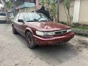 Nissan Stanza 1991 Red