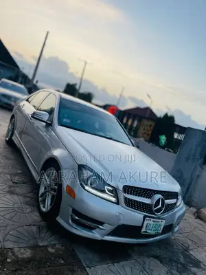 Mercedes-Benz C300 Sport 4Matic Sedan AWD (3.5L 6cyl 7A) 2013 Silver