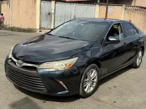 Toyota Camry 2015 Gray