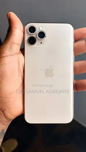Apple iPhone 11 64 GB Gold
