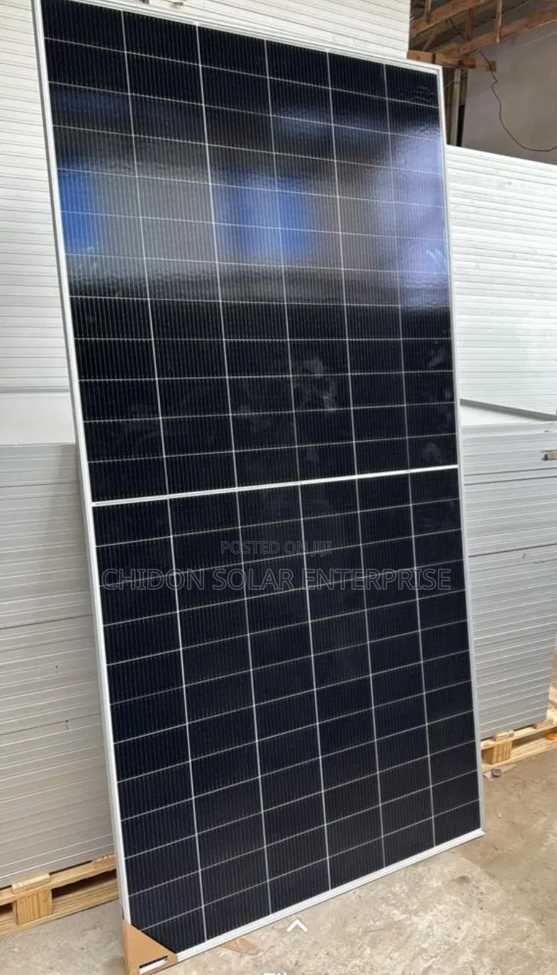 590w Longi Solar Panel