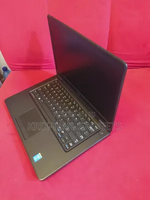 Laptop Dell Latitude 5450 8GB Intel Core i5 SSD 128GB