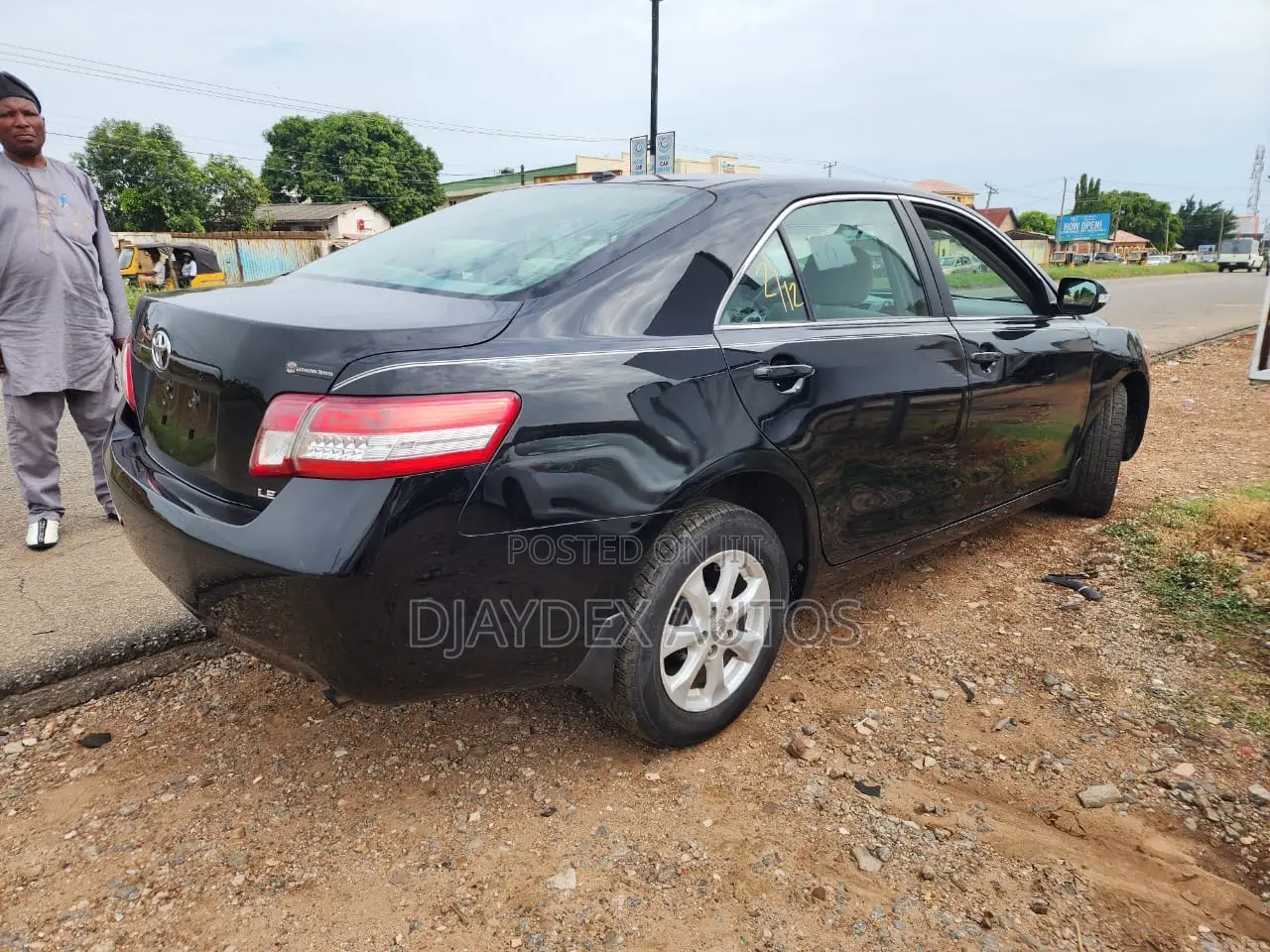 Toyota Camry LE V6 4dr Sedan (3.5L 6cyl 6A) 2011 Black