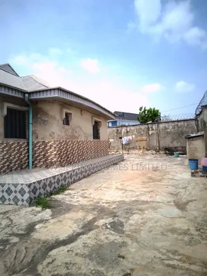 3bdrm Bungalow in Alagbado for sale