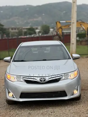 Toyota Camry 2014 Silver