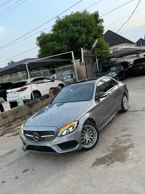 Mercedes-Benz C300 2015 Gray