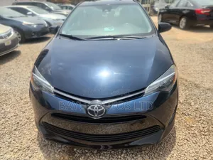 Toyota Corolla 2018 Blue