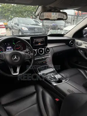 Mercedes-Benz C300 Luxury 4Matic Sedan AWD (2.0L 4cyl 7A) 2016 Black