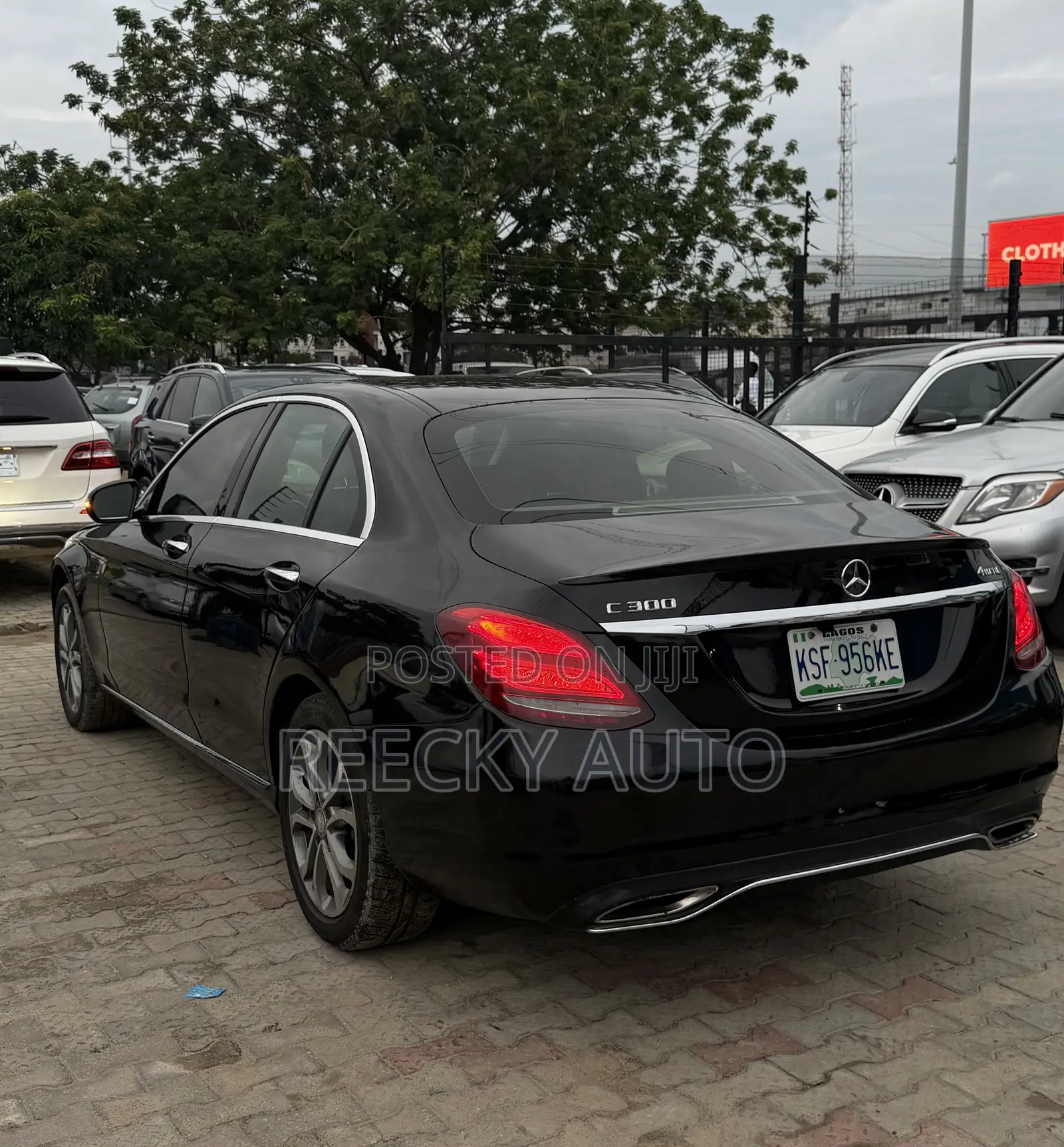 Mercedes-Benz C300 Luxury 4Matic Sedan AWD (2.0L 4cyl 7A) 2016 Black