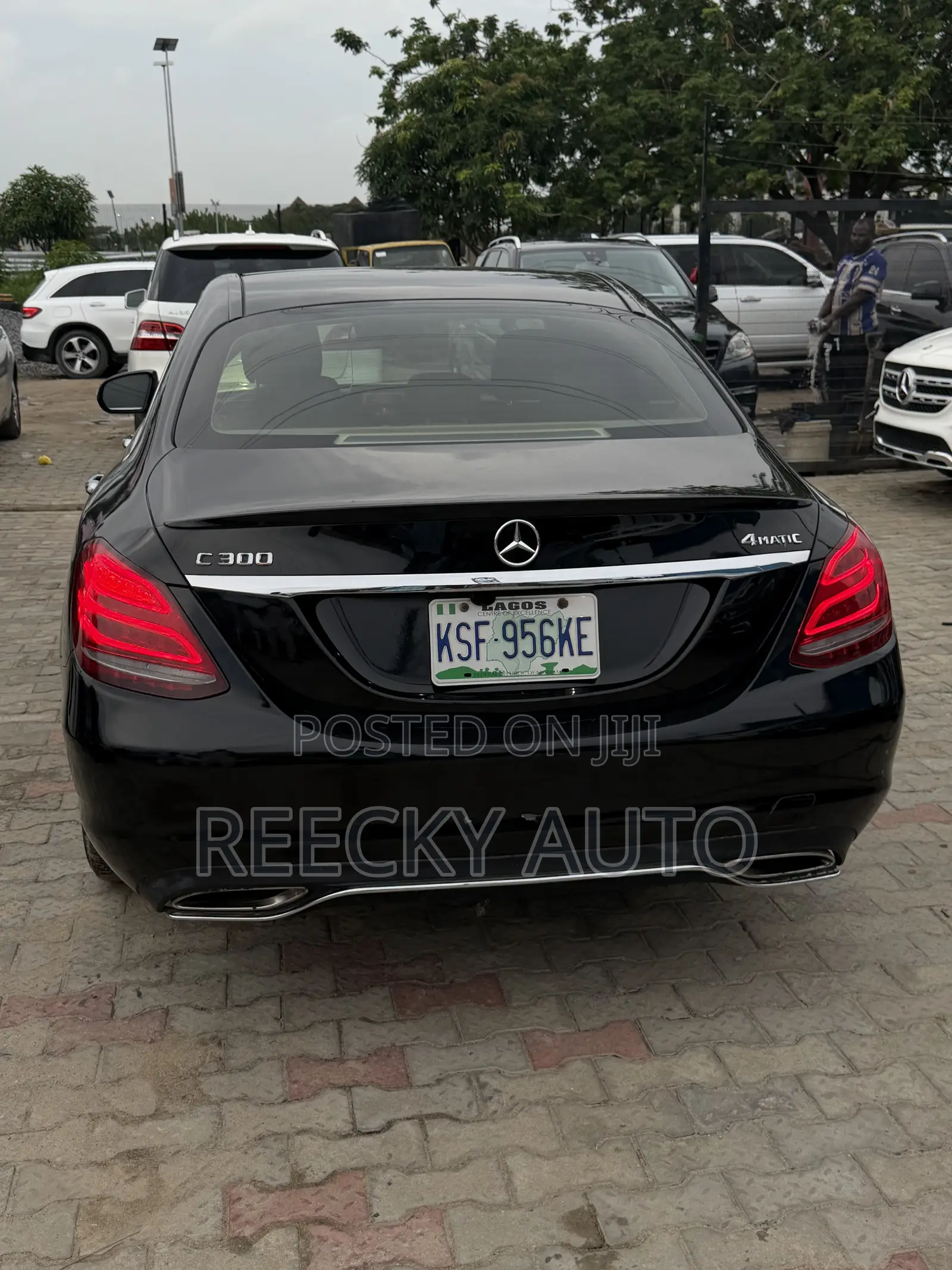 Mercedes-Benz C300 Luxury 4Matic Sedan AWD (2.0L 4cyl 7A) 2016 Black