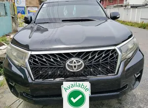 Toyota Land Cruiser Prado 2022 Black