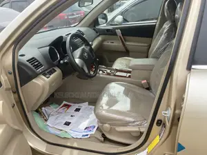 Toyota Highlander Sport 2008 Gold