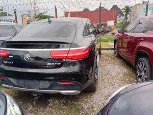 Mercedes-Benz GLE-Class 2016 Black