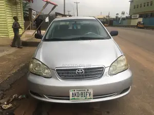Toyota Corolla 2005 Silver