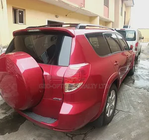Toyota RAV4 2007 Red