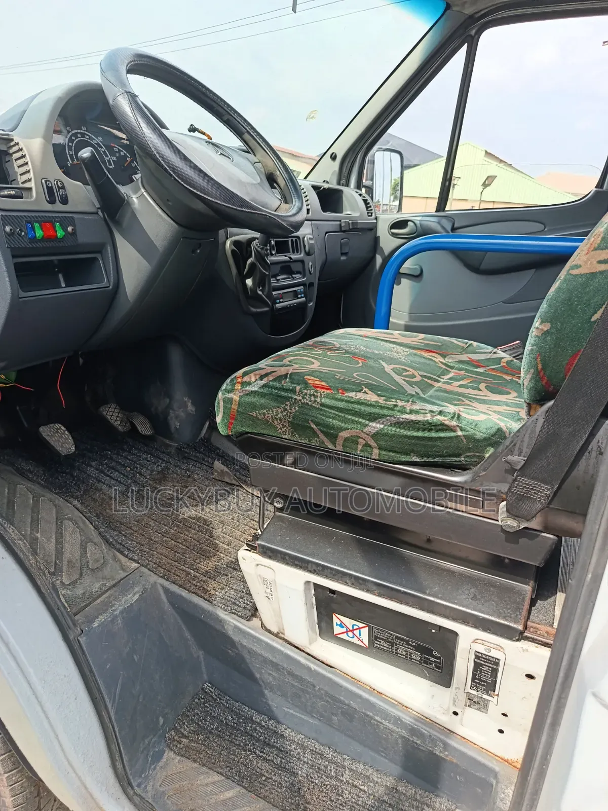 Mercedes-Benz Sprinter 2002 Grey