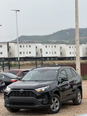 Toyota RAV4 2022 Black