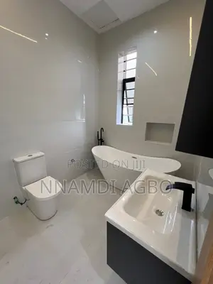 4bdrm Duplex in Ikota for sale