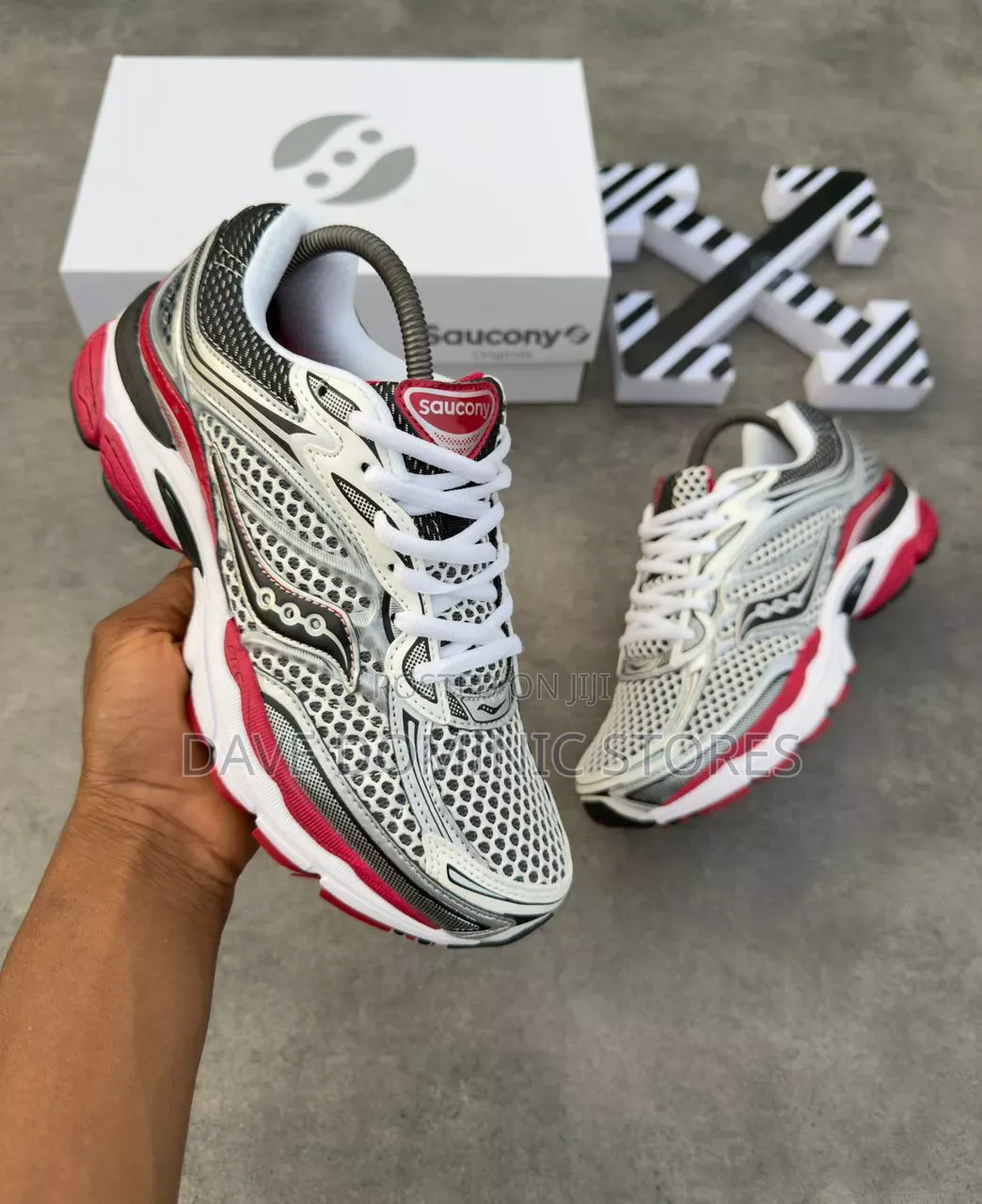 Saucony Omni Pro Grid Sneakers