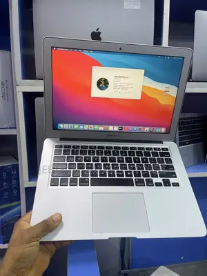 Laptop Apple MacBook Air 2014 8GB Intel Core i7 SSD 256GB