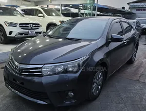 Toyota Corolla 2015 Gray