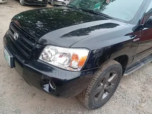 Toyota Highlander 2004 Black