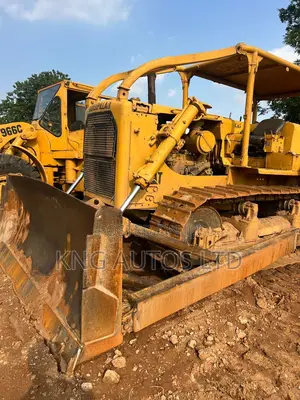 Cat D7 Bulldozer
