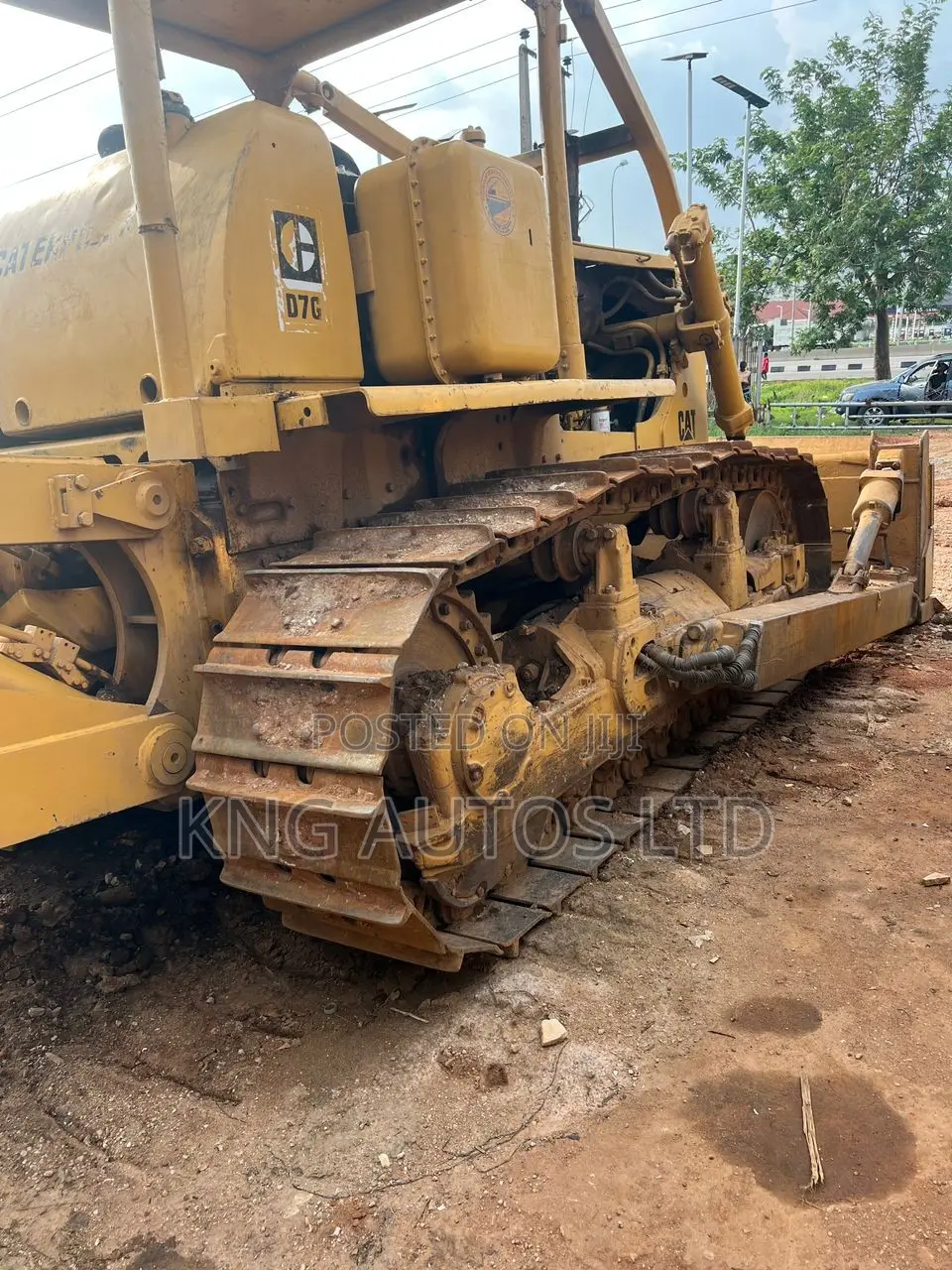 Cat D7 Bulldozer