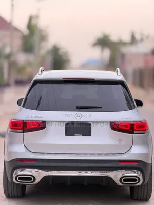 Mercedes-Benz GLB-Class GLB 250 4MATIC 2020 Silver