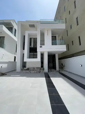 5bdrm Duplex in Lekki for sale