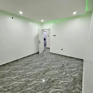 3bdrm Apartment in Zone 6 / Wuse for rent