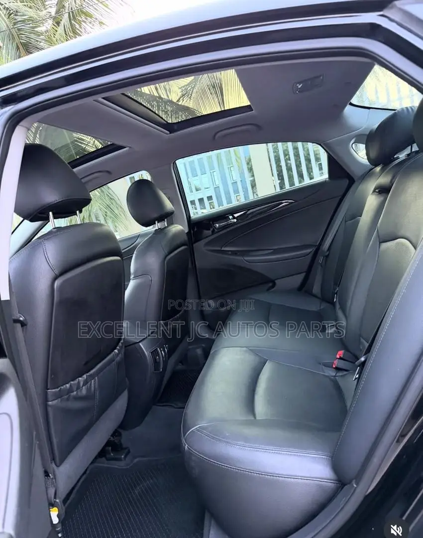 Hyundai Sonata 2012 Black