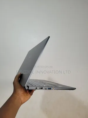 Laptop MSI 8GB Intel Core i3 SSD 256GB