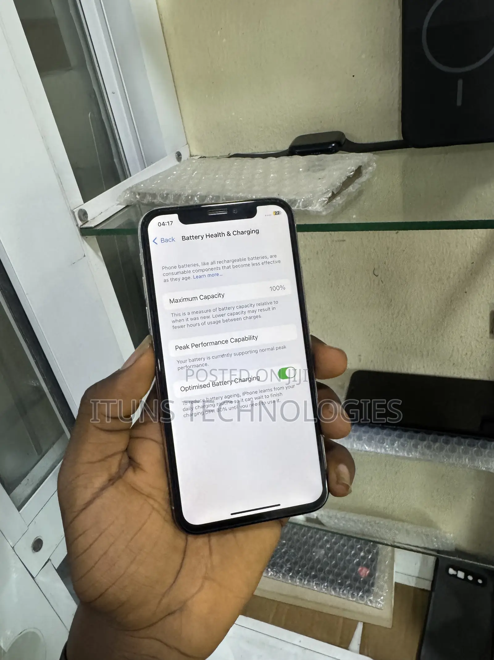 Apple iPhone X 64 GB White