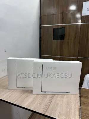 New Laptop Apple MacBook Air 2026 M5 24GB Apple M5 SSD 1T