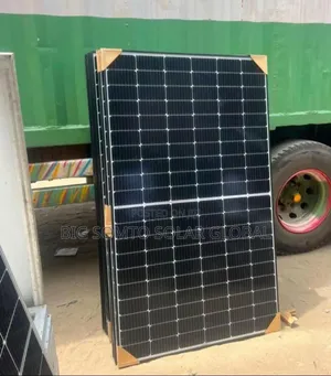 550watts Jinko Panel