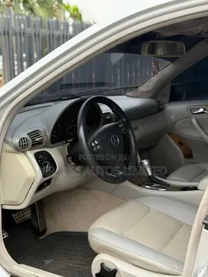 Mercedes-Benz C230 2007 Silver