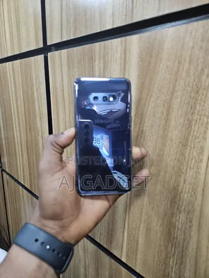 Samsung Galaxy S10e 128 GB Black
