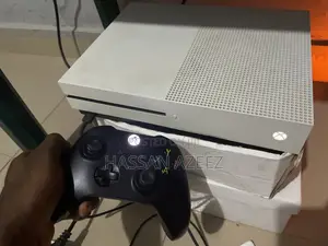 Xbox 1s 1tb Storage, 5games Installed